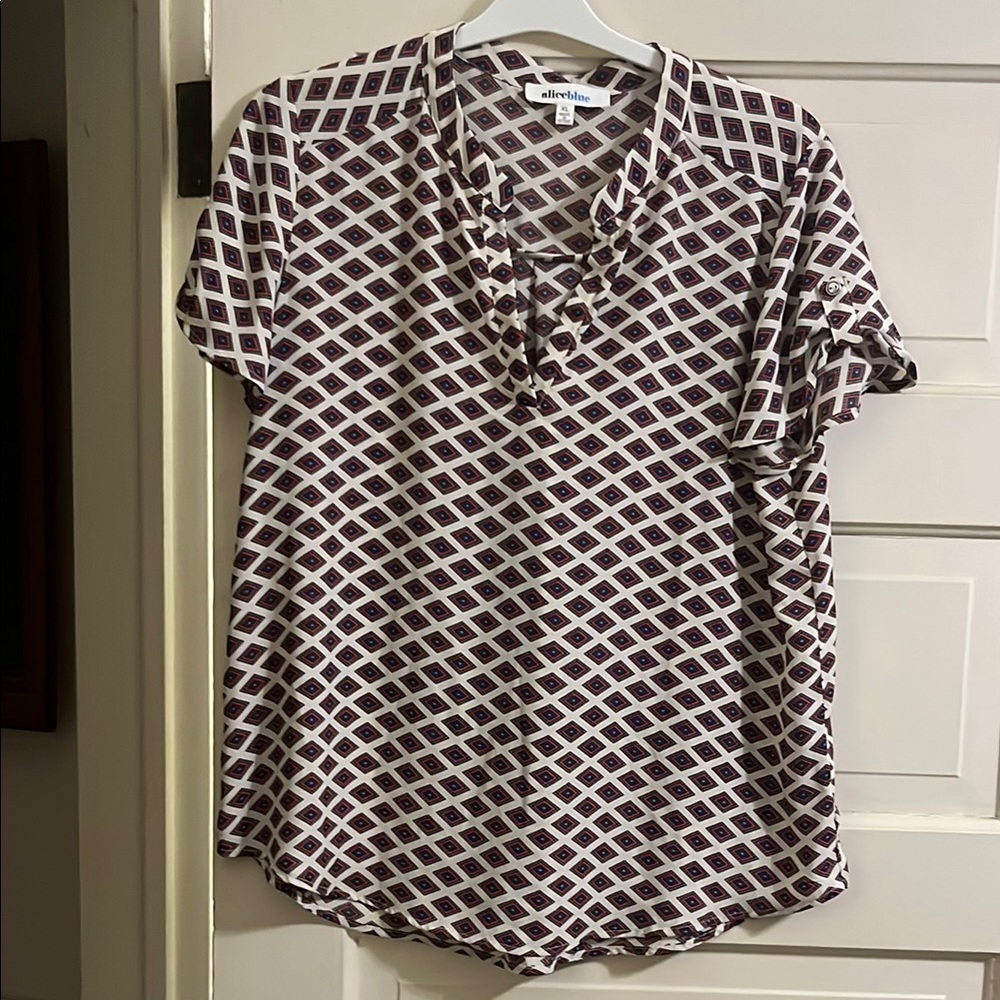 Geometric Print Top